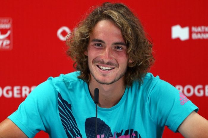 Petenis tunggal putra Yunani., Stefanos Tsitsipas, saat menghadiri konferensi pers pasca-laga semifinal melawan Kevin Anderson (Afrika Selatan) pada turnamen Rogers Cup 2018 di Toronto, Kanada, Sabtu (11/8/2018).