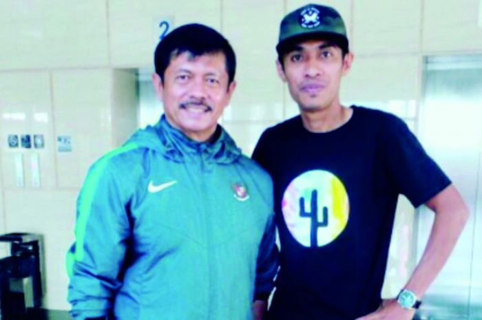 Indra Sjafri bersama dengan Fadil Sausu 