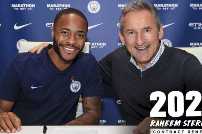 Raheem Sterling memperpanjang kontrak di Manchester City dengan durasi tiga tahun, Jumat (9/11/2018).