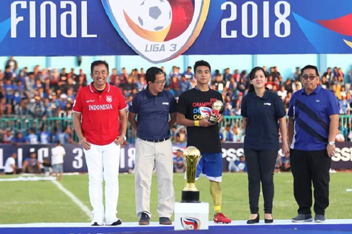 Kapten Persik Kediri, Galih Akbar Febrian, menjadi pemain terbaik Liga 3 2018.