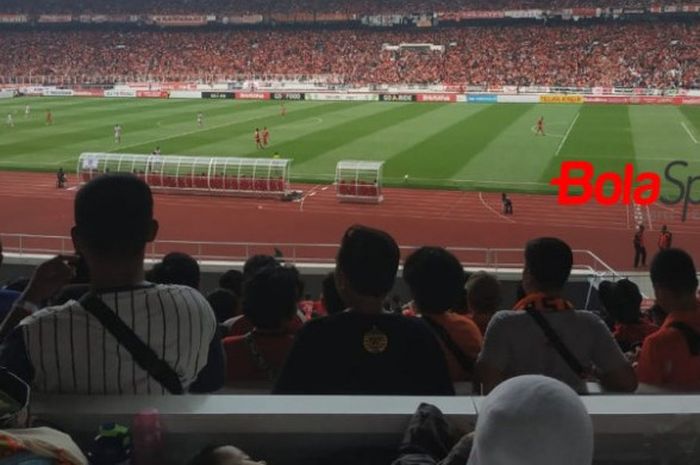 Suasana tribune media SUGBK saat Persija menjamu Mitra Kukar pada pekan ke-34 Liga 1 2018, 9 Desember 2018. 