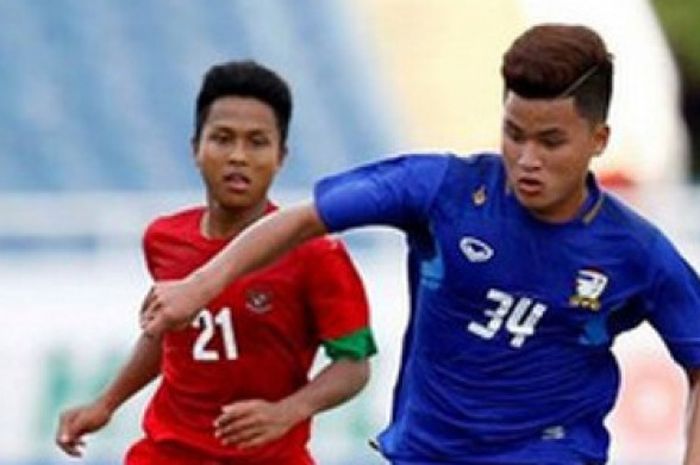 Penyerang timnas U-22 Thailand, Sittichok Kannoo.