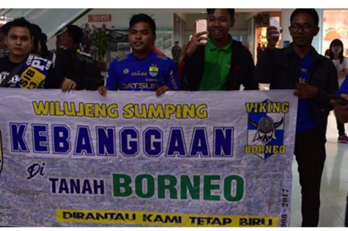 Viking Borneo Sambut skuat Persib Bandung di bandara