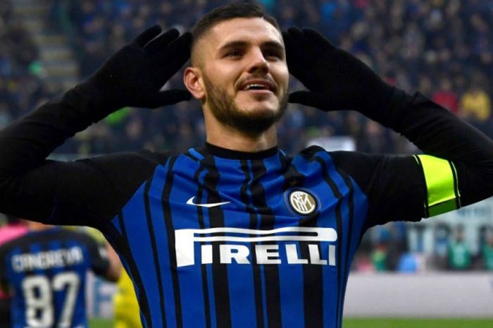 Reaksi Mauro Icardi selepas mencetak gol Inter Milan ke gawang Chievo dalam partai Liga Italia di Giuseppe Meazza, 3 Desember 2017.