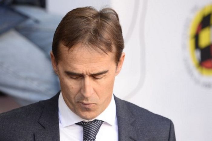 Pelatih Real Madrid, Julen Lopetegui, hadir di Stadion Camp Nou sebelum laga lanjutan La Liga Spanyol melawan Barcelona pada 29 Oktober 2018.