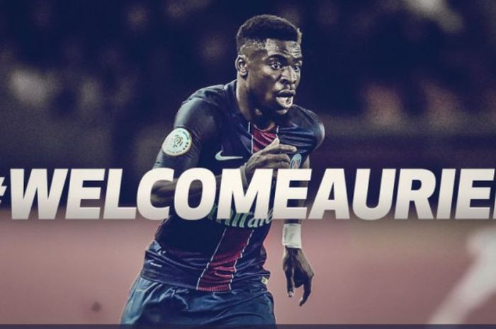 Foto sambutan kedatangan Serge Aurier di Tottenham Hotspur