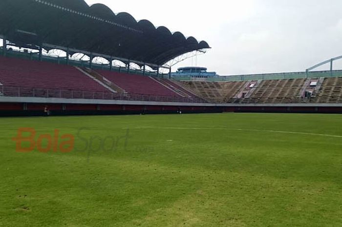 Lapangan Stadion Maguwoharjo, Sleman, Rabu (10/1/2018).