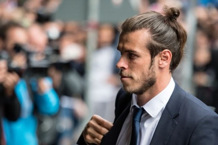 Winger Real Madrid, Gareth Bale, tiba di hotel di kawasan Munich, Jerman, pada 11 April 2017, menjelang laga leg pertama perempat final Liga Champions kontra Bayern Muenchen.