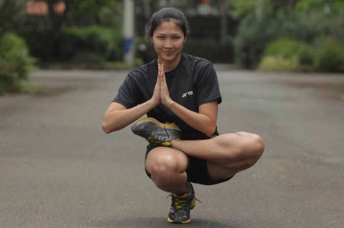 Pebulu tangkis tunggal putri Indonesia, Linda Wenifanetri, berpose di kawasan pelatnas Cipayung, Jumat (26/2/2016).