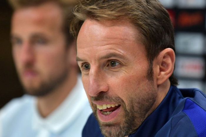 Pelatih Inggris, Gareth Southgate, berbicara dalam konferensi pers di Tottenham Hotspur Training Ground, Enfield, Inggris, pada 4 Oktober 2017.