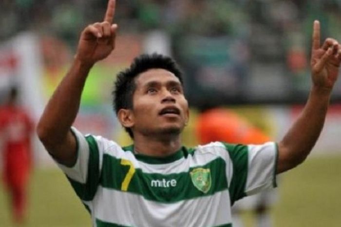  Andik Vermansah saat masih berbaju Persebaya Surabaya. 