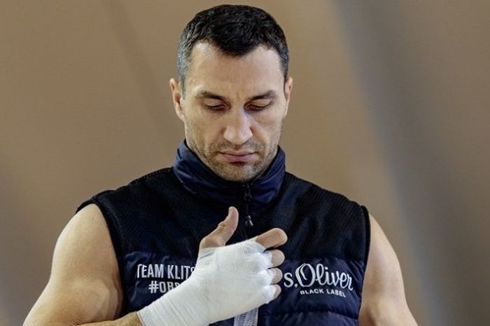 Petinju Ukraina, Wladimir Klitschko, sedang berlatih di Biohotel Stanglwirt, Going, Austria, pada 6 April 2017.