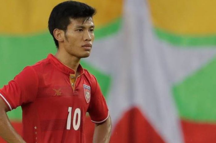 Striker timnas U-23 Myanmar, Aung Thu saat melakoni laga kontra timnas U-23 Thailand pada Alpine Cup