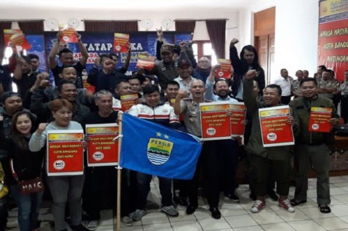 Bobotoh saat deklarasi anti-hoaks.