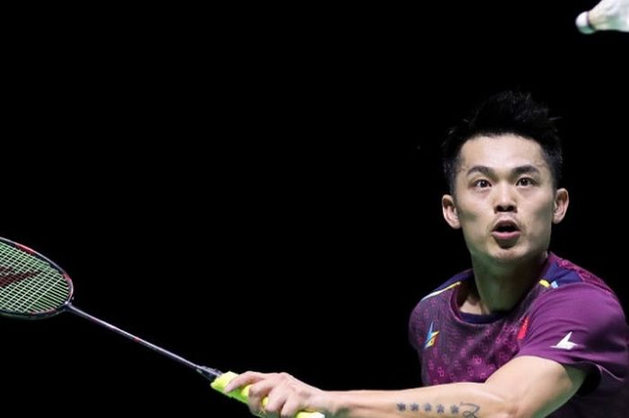  Pebulu tangkis tunggal putra China, Lin Dan. 