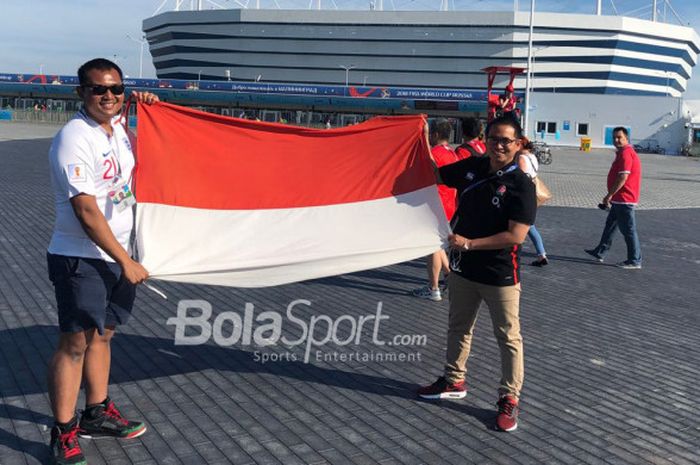 Bintang Febriyan bersama wartawan BolaSport.com saat berada di Kaliningrad Stadium sebelum laga timnas Inggris vs timnas Belgia, Jumat (29/6/2018)