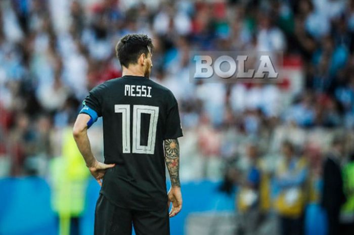 Ekspresi megabintang Argentina, Lionel Messi, dalam laga Grup D Piala Dunia 2018 melawan Islandia di Spartak Stadium, Moskow, Rusia pada 16 Juni 2018.