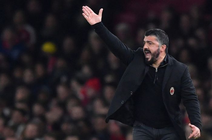  Ekspresi pelatih AC Milan, Gennaro Gattuso, dalam laga leg kedua babak 16 besar Liga Europa kontra Arsenal di Stadion Emirates, London, Inggris, pada 15 Maret 2018. 