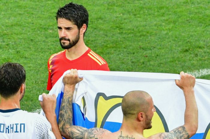 Gelandang Spanyol, Isco, dalam partai kontra Rusia pada babak 16 besar Piala Dunia 2018 di Stadion Luzhniki, Minggu (1/7/2018)