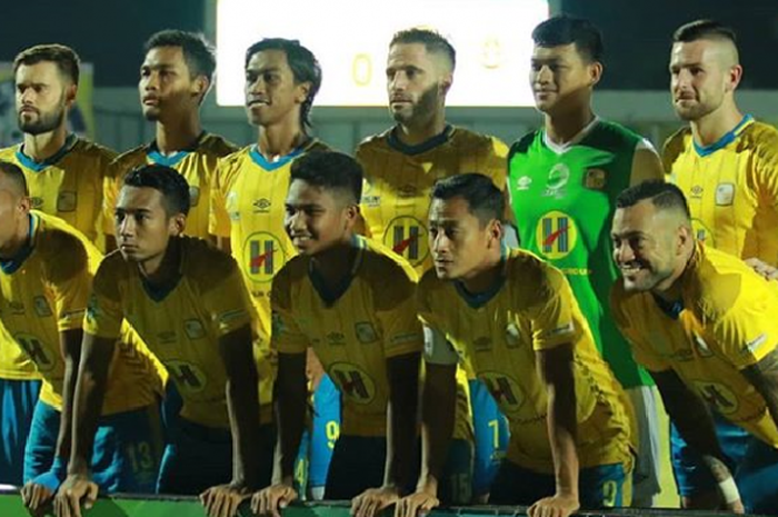  Skuat Barito Putera saat menjamu PS Tira pada pekan ke-29 Liga 1 2018 di Stadion 17 Mei, Banjarmasin, Senin (5/11/2018). 