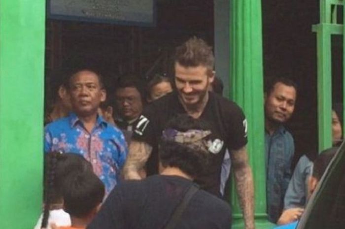 David Beckham pesepakbola legendaris Inggris tiba-tiba kunjungi Pos PAUD Permata Hati, Jl Pancursari RT 4 RW 4, Jangli, Tembalang, Kota Semarang, Selasa (27/3/2018) siang.