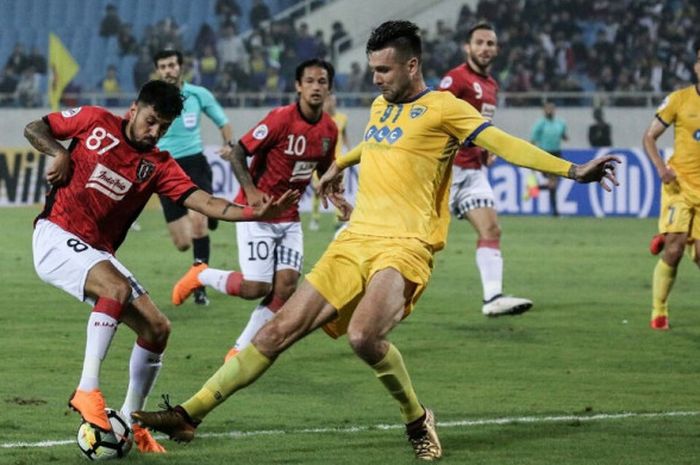 Aksi pemain Bali United, Stafano Lilipaly, pada laga Grup G Piala AFC 2018  kontra Thanh Hoa di Stadion Nasional My Dinh, Hanoi, Vietnam, Selasa (13/3/2018) malam WIB.