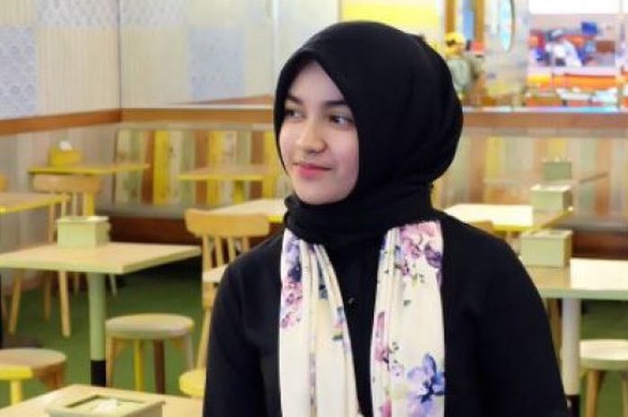 Tunangan Fitra Ridwan