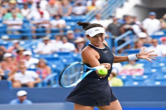 Garbine Muguruza berhasil mengalahkan Simona Halep di final Cincinati Open 2017 yang digelar Minggu (20/8/2017) waktu setempat.