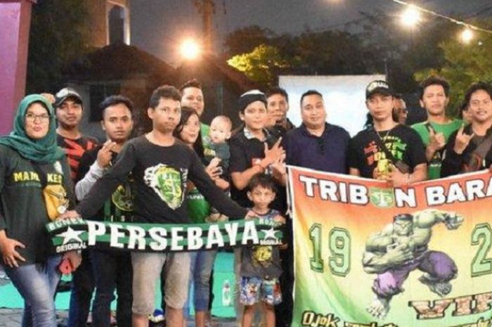 Komunitas D'Bonansa bentukan suporter Persebaya, Bonek 