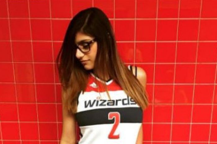 Mia Khalifa 