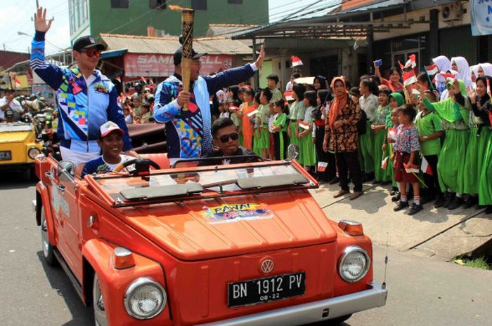 Pawai obor Asian Para Games 2018 tiba di Pangkalpinang, Kepulauan Bangka Belitung, Rabu (26/9/2018).