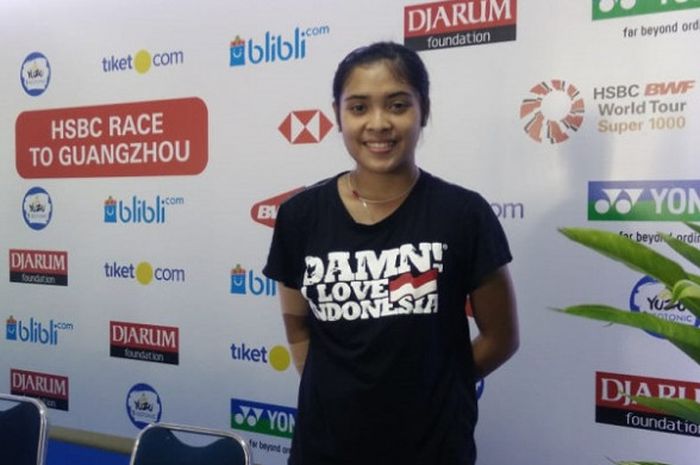 Pebulu tangkis tunggal putri Indonesia, Gregoria Mariska, berpose seusai sesi konferensi pers Indonesia Open 2018 di Istora Senayan, Jakarta, Selasa (3/7/2018).