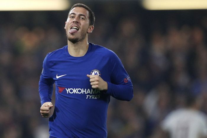 Ekspresi penyerang Chelsea, Eden Hazard, saat merayakan gol yang berhasil ia cetak ke gawang AS Roma di laga matchday ketiga Grup C Liga Champions 2017-2018 di Stadion Stamford Bridge, London, Inggris, pada Rabu (18/10/2017).