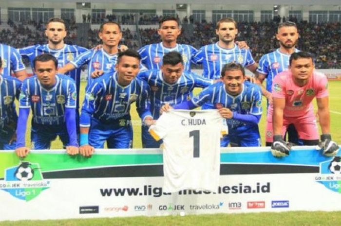 Starting Line-up Persiba Balikpapan Vs Bali United dengan membawa jersey Choirul Huda