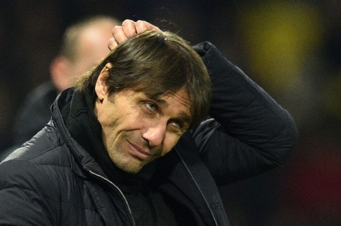 Ekspresi Manajer Chelsea, Antonio Conte, dalam laga Liga Inggris kontra Watford di Stadion Vicarage Road, Watford, pada 5 Februari 2018.