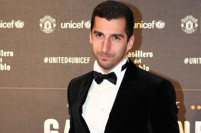 Henrikh Mkhitaryan dalam acara United for UNICEF Gala Dinner di Manchester, 15 November 2017.