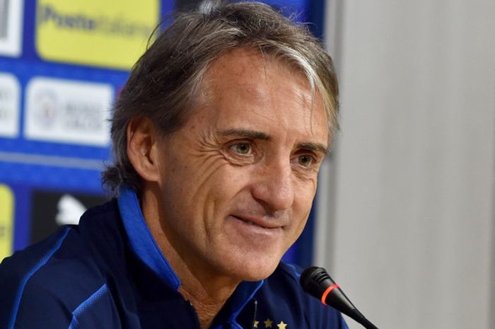 Pelatih baru timnas Italia, Roberto Mancini, dalam jumpa pers di markas latihan tim di Coverciano, 24 Mei 2018.