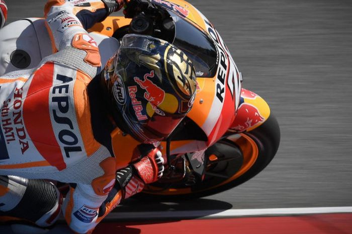 Pebalap Repsol Honda, Dani Pedrosa, mencetak waktu lap tercepat pada sesi latihan bebas kedua MotoGP Republik Ceska di Sirkuit Brno pada Jumat (3/8/2018).