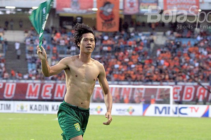 Eks Striker Persebaya Surabaya, Rishadi Fauzi, menjadi Striker Pinjaman Persija untuk Mengarungi Kompetisi Asia 2019