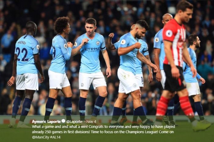 Pemain Manchester City Aymeric Laporte (tengah) bersama rekan setimnya, dalam laga pekan ke-11 Liga Inggris kontra Southampton, Minggu (4/11/2018), di Stadion Etihad, Manchester.