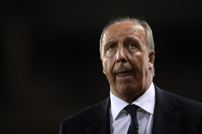 Ekspresi pelatih timnas Italia, Gian Piero Ventura, dalam partai Kualifikasi Piala Dunia 2018 lawan Makedonia di Stadion  Olimpico di Torino, Turin, 6 Oktober 2017.