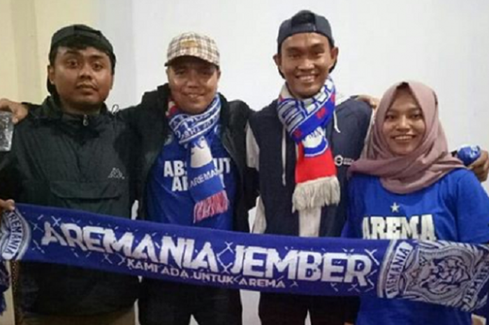 Aremania Jember adakan nonton bareng Arema FC Vs Sriwijaya FC.