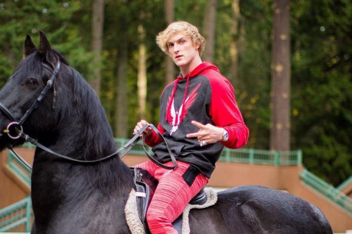 Unggahan foto Logan Paul di akun Instagram pribadinya.