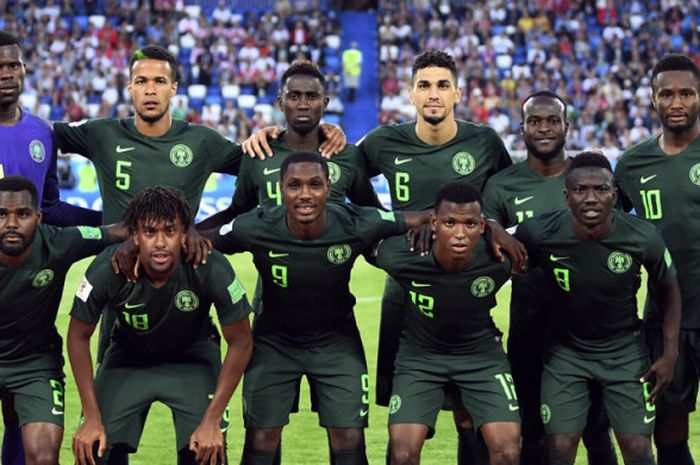 Timnas Nigeria berfoto menjelang duel melawan Kroasia di Grup D Piala Dunia 2018 di Kaliningrad Stadium, Kaliningrad, 16 Juni 2018. 