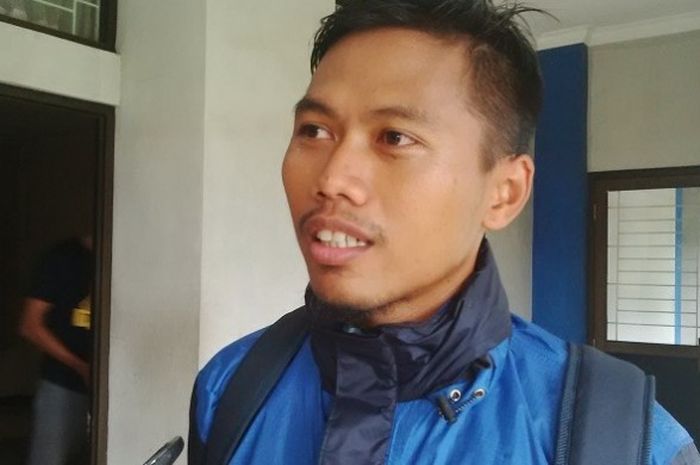 Bek Persib, Tony Sucipto.