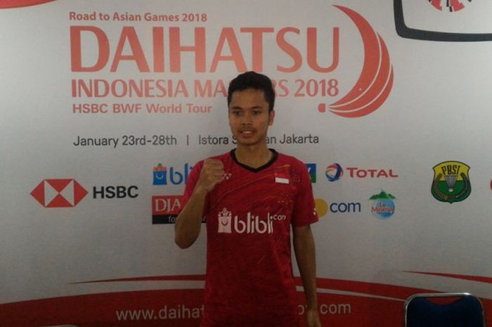 Pebulu tangkis tunggal putra Indonesia, Anthony Sinisuka Ginting, dalam jumpa pers seusai pertandingan semifinal Indonesia Masters 2018 menghadapi wakil Taiwan, Chou Tien Chen, di Istora Senayan, Jakarta Selatan, pada Sabtu (27/1/2018).