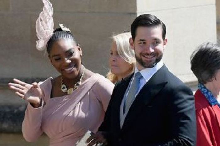 Serena Williams (kanan) bersama Alexis Ohanian