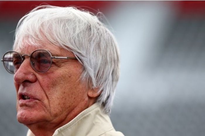 CEO F1, Bernie Ecclestone sebelum GP Meksiko digelar di Autodromo Hermanos Rodriguez, Rabu (29/10/2015)