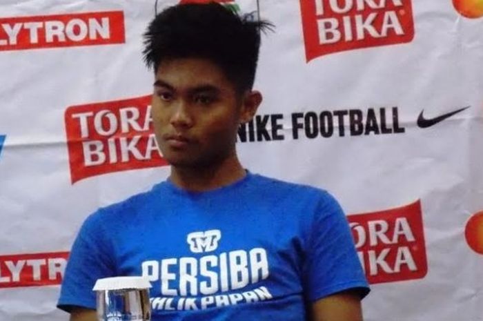 Kiper Persiba, Kurniawan Kartika Ajie.