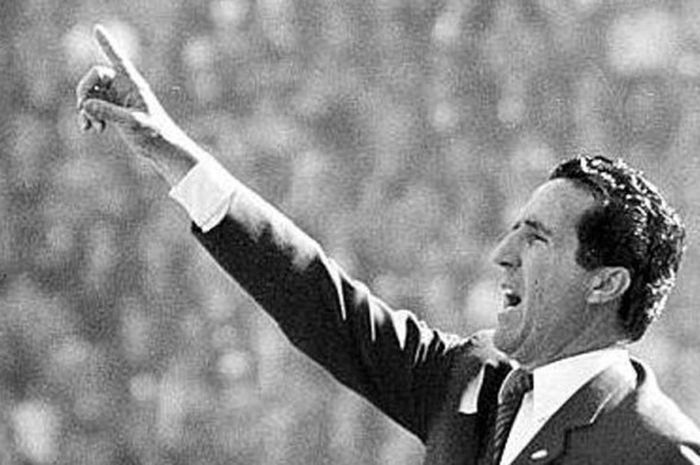 Mantan pelatih tersukses Inter Milan, Helenio Herrera.